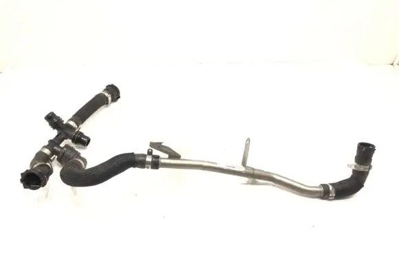 Engine coolant pipe/hose