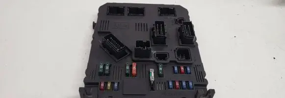 Peugeot 206 Fuse box set 9646777380 BSIE0200 S118055210