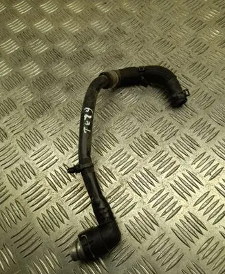 Engine coolant pipe/hose