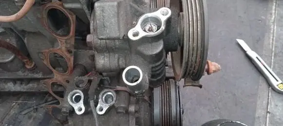 Honda CR-V Power steering pump