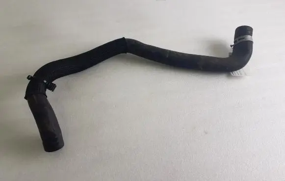 Nissan Qashqai J12 Engine coolant pipe/hose 215016UB3A