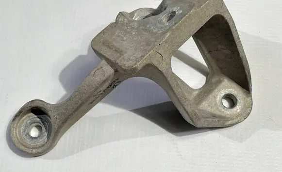 Chevrolet Corvette C7 Engine mounting bracket 23207231