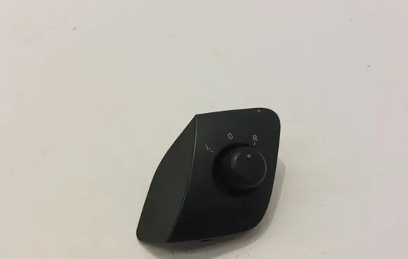 Seat Ibiza IV (6J,6P) Wing mirror switch 6J1959565A
