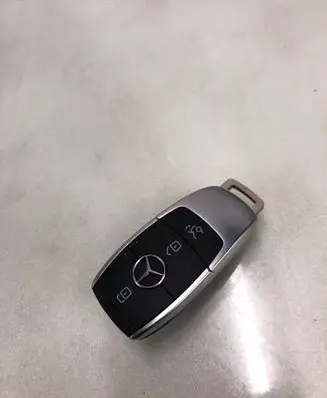 Mercedes-Benz EQA Ignition key/card 