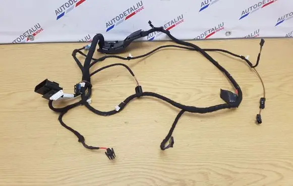 BMW i3 Tailgate/trunk wiring harness 9391711 9391710
