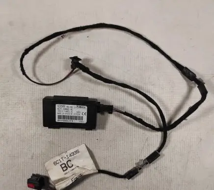Ford Transit Aerial antenna amplifier 6C1T15K602AA 6C1T14335 6c1t15k602ae
