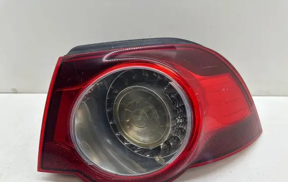 Volkswagen Eos Rear/tail lights 1Q0945258A