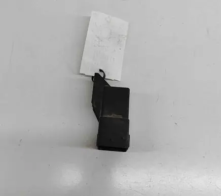 Peugeot 3008 II Glow plug pre-heat relay 51299058A 9803299780