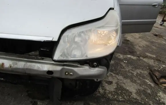 Citroen C5 Headlight/headlamp 9650055980