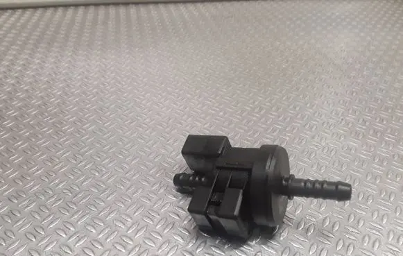 Audi A6 S6 C6 4F Vacuum valve 06E906517A 0280142431