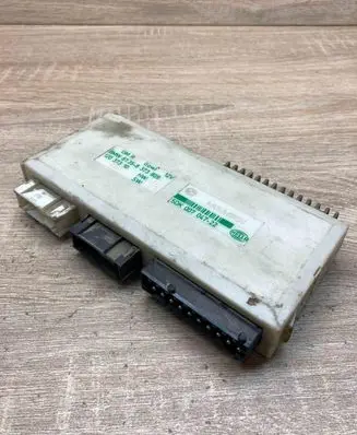 BMW 5 E39 Comfort/convenience module 8373809 5DK00704722