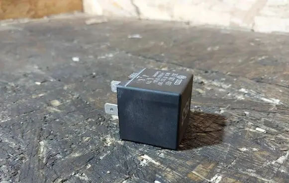 Ford Galaxy Other relay 357907467 61237007 153