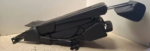 Opel Signum Rear seat armrest 83134685K0A 9000399830000 40040713181240