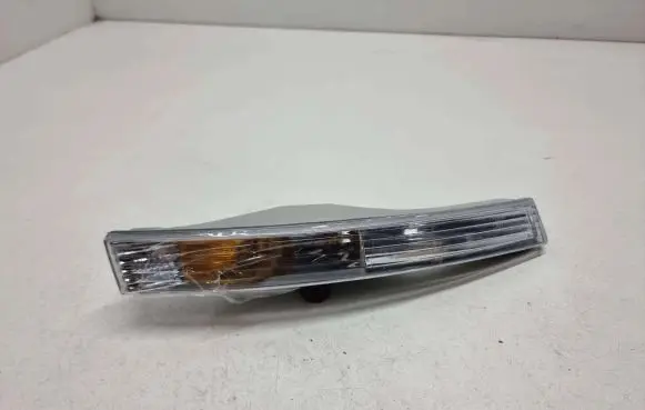 Volkswagen PASSAT B6 Front indicator light 3C0953042E