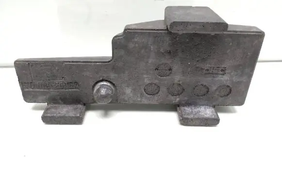 Nissan Leaf I (ZE0) Rear bumper foam support bar 850933NL0A