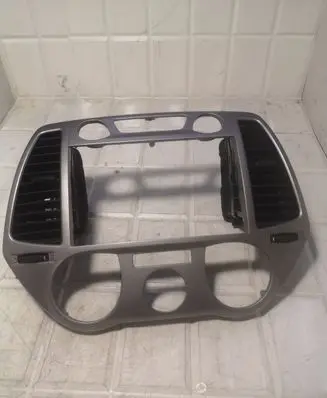 Hyundai i20 (PB PBT) Dash center air vent grill 974101J000 974201J000