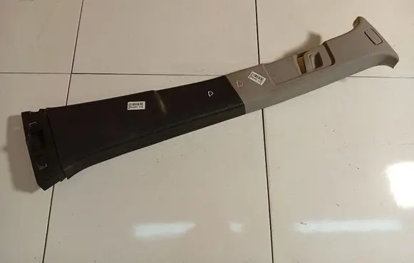 Opel Zafira B (B) pillar trim (top) 322225228