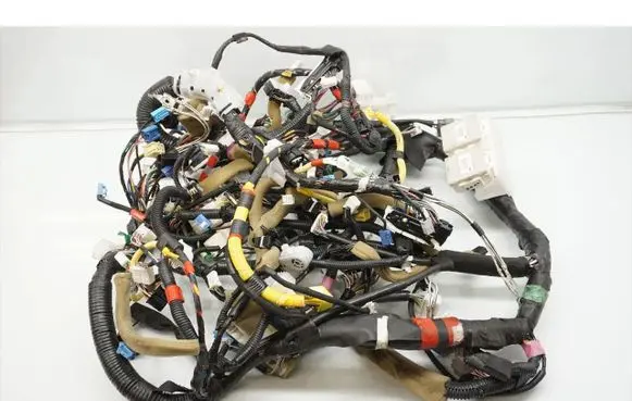 Lexus LS 460 - 600H Engine installation wiring loom 8610150490