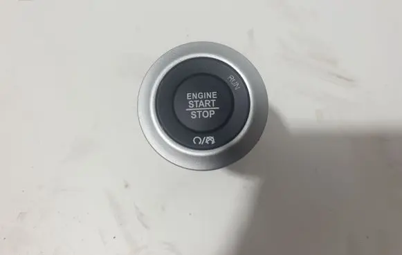 Chrysler Pacifica Engine start stop button switch 68299957AC