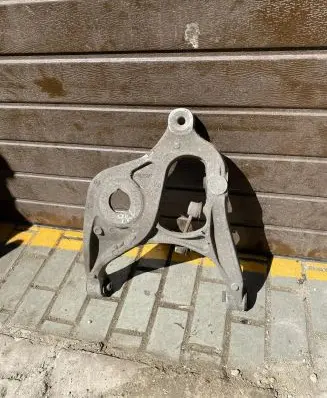 Mercedes-Benz A W176 Rear upper control arm/wishbone 16605 E2533