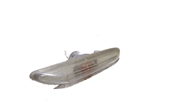BMW 5 E60 E61 Front fender indicator light 7165741