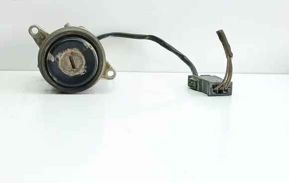 Audi A6 S6 C4 4A Tailgate exterior lock 