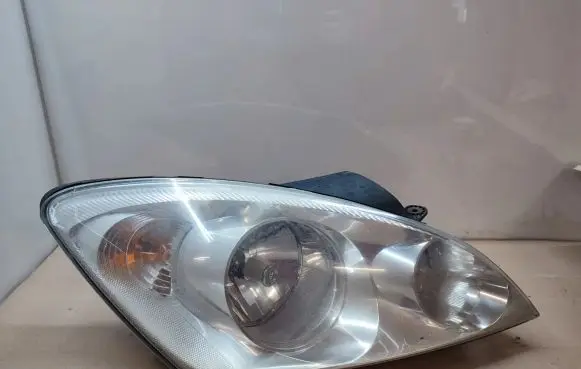 KIA Ceed Headlight/headlamp 921021H000