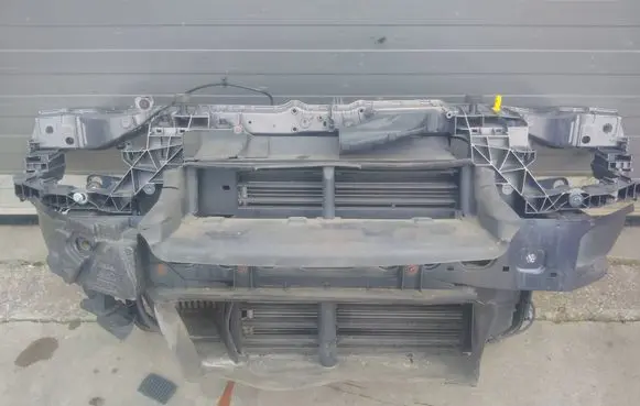 Ford Focus Top upper radiator support slam panel