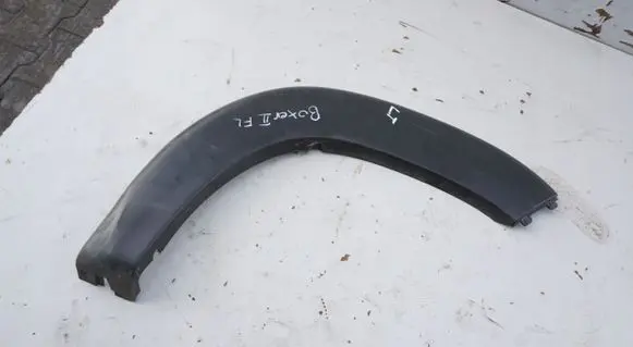 Front arch trim