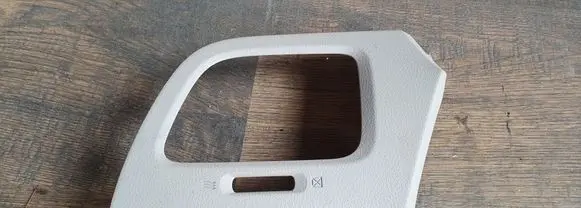 Nissan Leaf I (ZE0) Centre console side trim front E91641121000 E91691121000