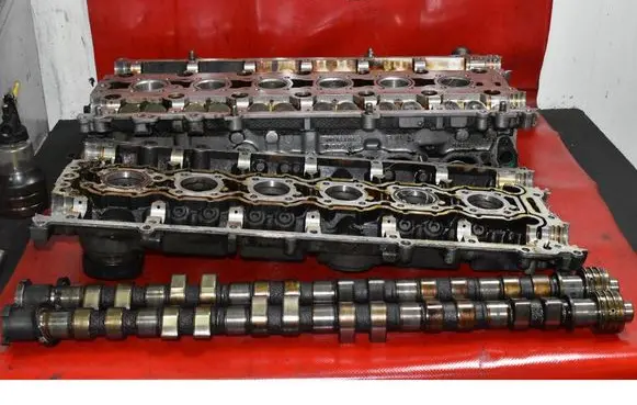 Volvo XC90 Engine head 1001841004