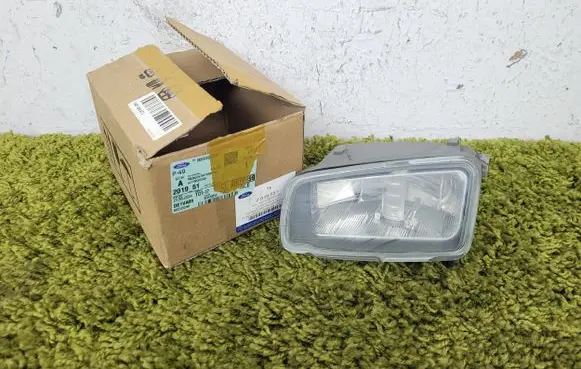 Ford B-MAX Front fog light Av11-15k202-ab