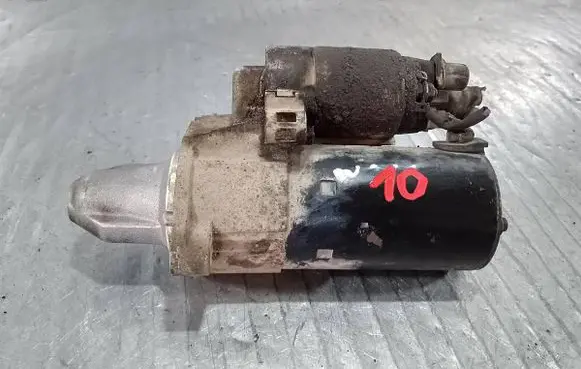 Mercedes-Benz E W211 Starter motor A0061510501