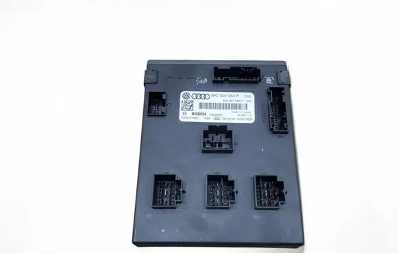 Audi S5 Comfort/convenience module 8K0907063P