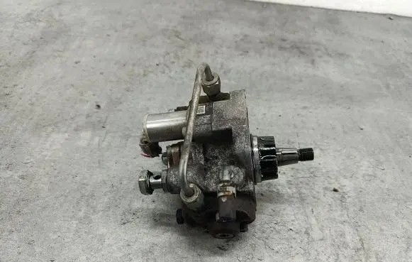 Subaru Forester SH Fuel injection high pressure pump 2940001081DENSO
