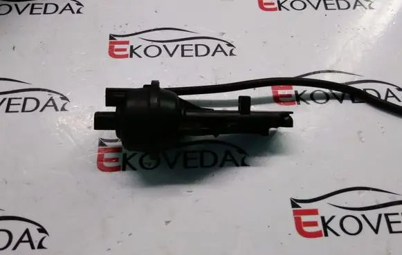 Mazda 6 Vacuum valve 042797