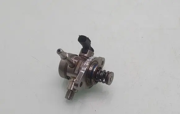 Opel Astra K Fuel injection high pressure pump 12691320