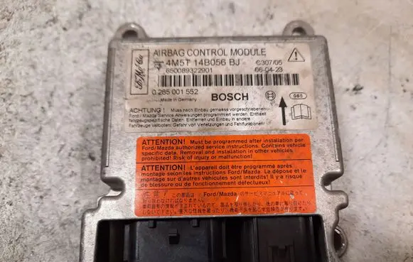 Ford Focus Airbag control unit/module 0285001552 4M5T14B056BJ