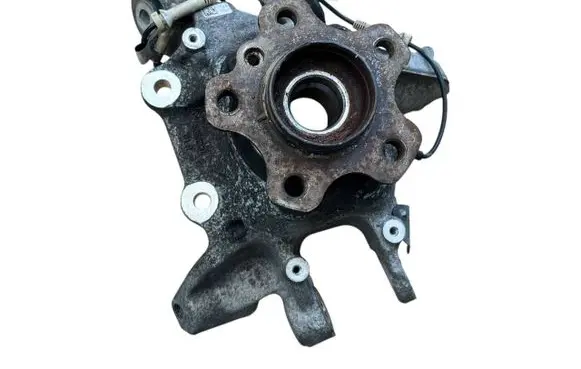 BMW 5 G30 G31 Front wheel hub spindle knuckle 621654