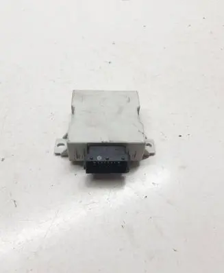 Toyota Corolla Verso AR10 Window wiper relay 150696 040702F