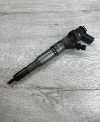 BMW X5 E53 Fuel injector 7789661 G17789661
