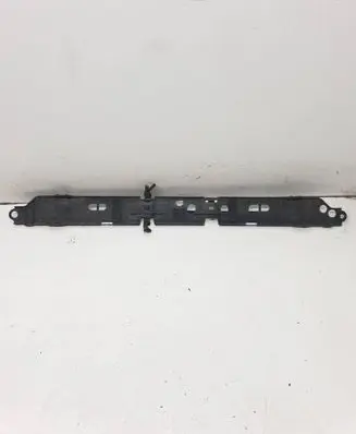 Lexus RX 330 - 350 - 400H Radiator support slam panel bracket 