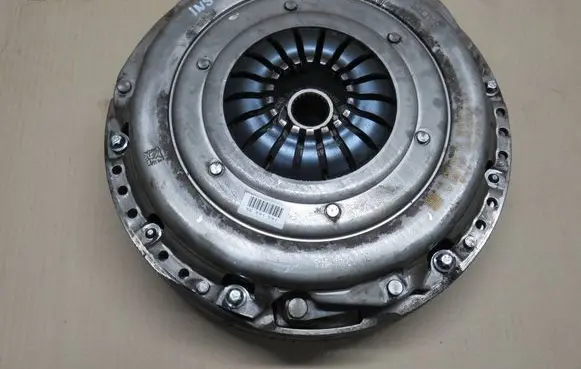Opel Insignia A Dual mass flywheel 55484450 082294001822 332350714