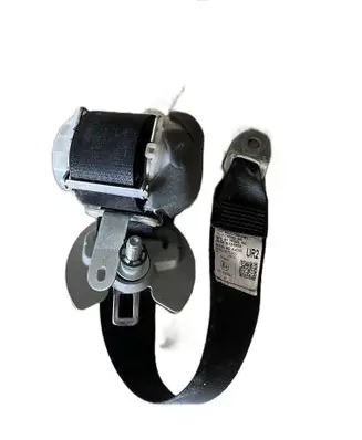 Toyota Highlander XU50 Rear seatbelt Q076201 0075363 0643023