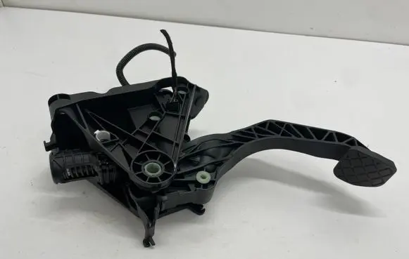 Clutch pedal