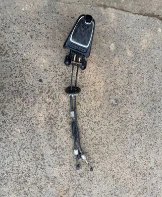 Opel Crossland X Gear shift rod 1000573614