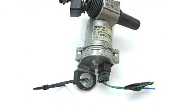 Mercedes-Benz ML W163 Vent window/glass motor A1638201442 101033104