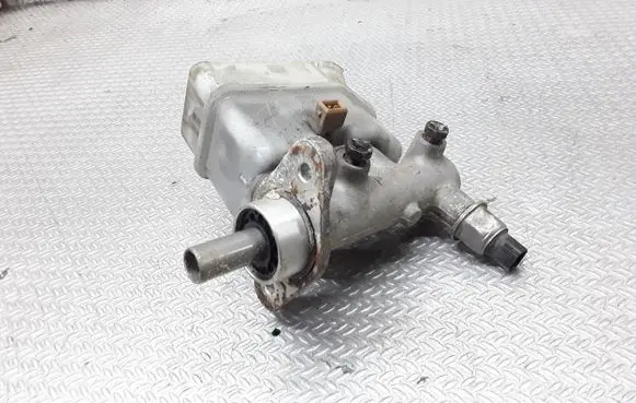 KIA Sportage Master brake cylinder BM341106