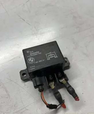 BMW X5 E70 Combustion relay V23132A2001X26 7561503