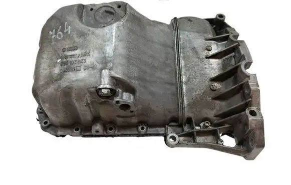 Audi A4 S4 B5 8D Oil sump 058103603